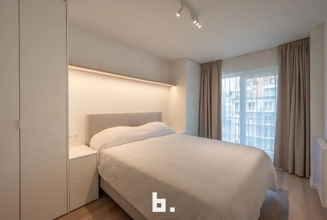 Exclusief gerenoveerd 3-slaapkamer appartement op toplocatie te Knokke - Knokke-Heist