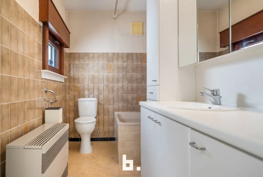  Ruime rijwoning in hartje Sijsele met open zicht - Sijsele