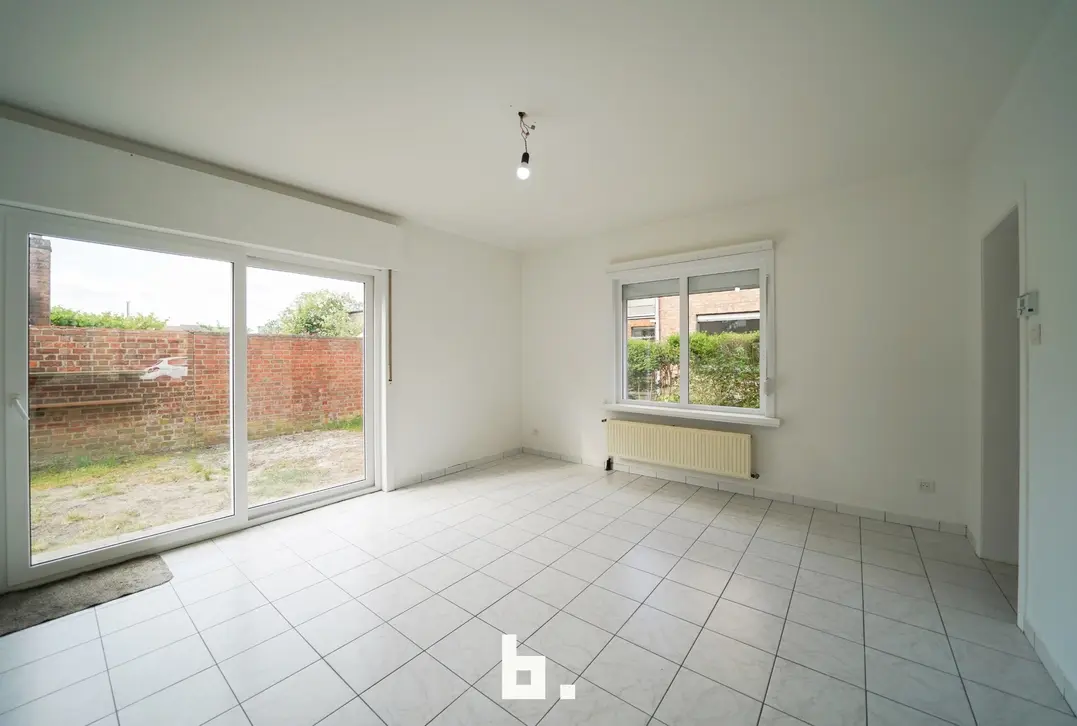 Lichtrijke, instapklare woning met garage op toplocatie - Sint-Michiels