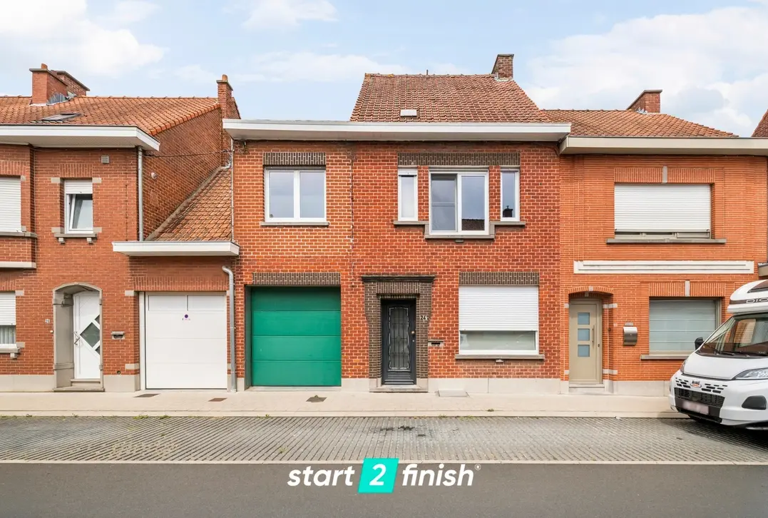 Woning met ruime loods op centrale locatie - Roeselare