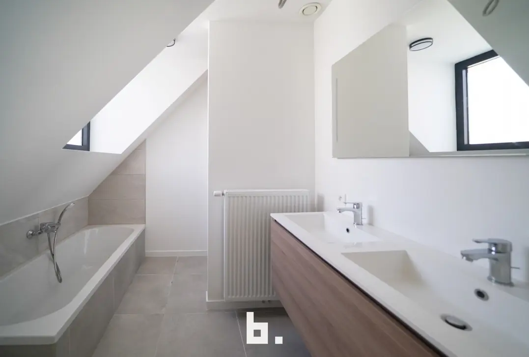 Ruime stadswoning in hartje Brugge te huur  - Brugge