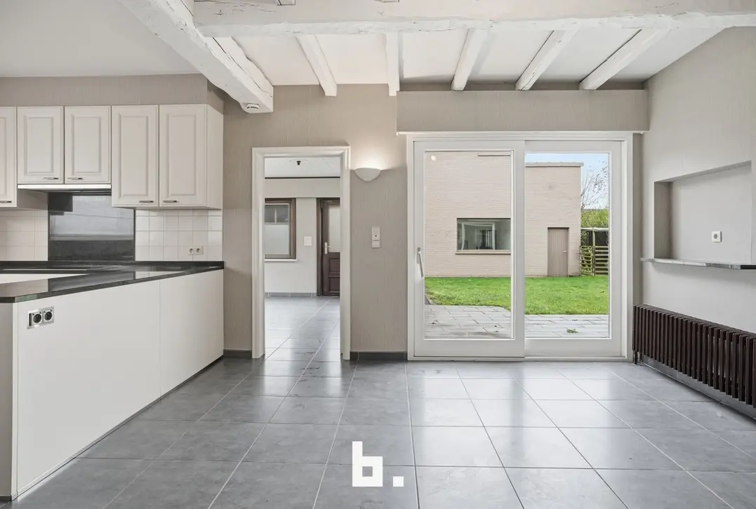 Villa met Loods in Sint-Eloois-Vijve - Waregem