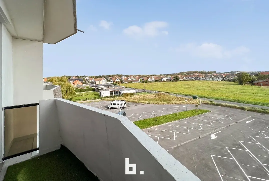 Volledig gerenoveerd 2 slaapkamer appartement met ruime terrassen - De Haan