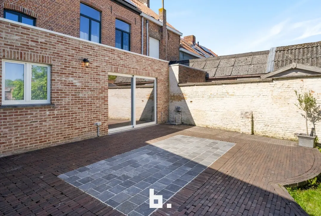 Prachtige, ruime instapklare woning gelegen aan de Brugse stadsrand. - Brugge