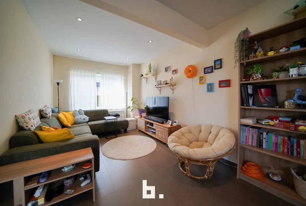 Gezellige woning met zonnige tuin, carport en garage te Oedelem - Oedelem