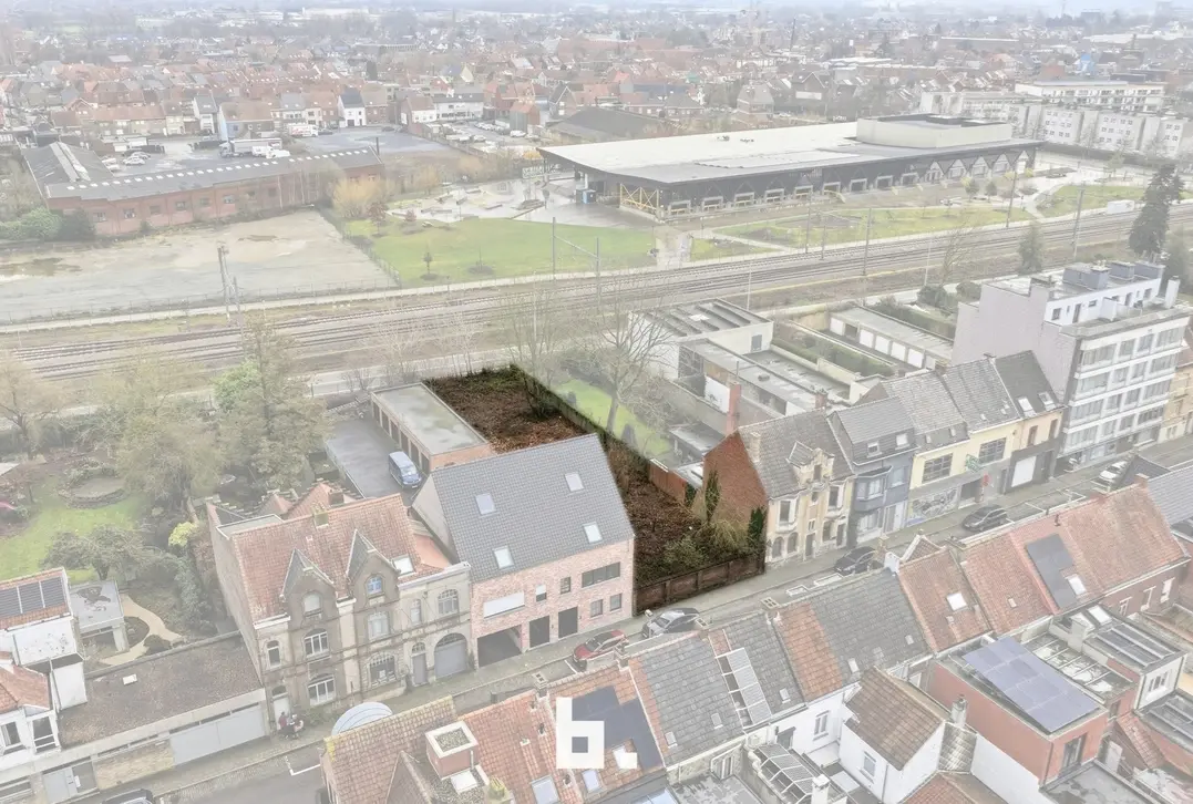 Bouwgrond van 650 m² te koop – Centrum Roeselare - Roeselare