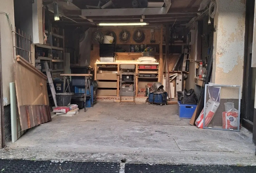 Halfopen woning met 3 kamers & garage in Desselgem - Waregem