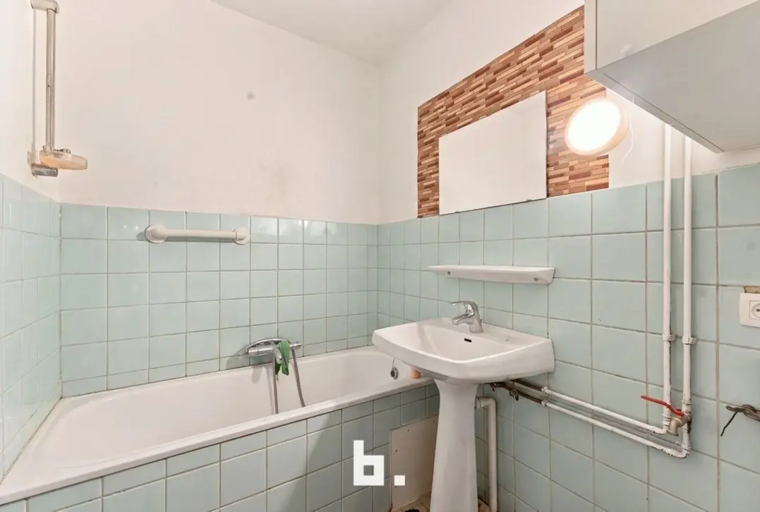 Lichtrijk appartement met ruim zuidterras - Roeselare