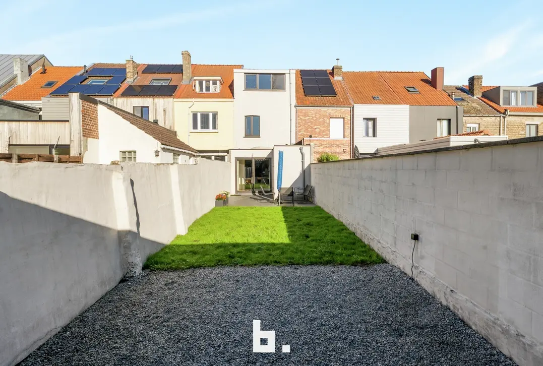 Instapklare woning met 3 slaapkamers en tuin op zeer gegeerde ligging - Sint-Andries