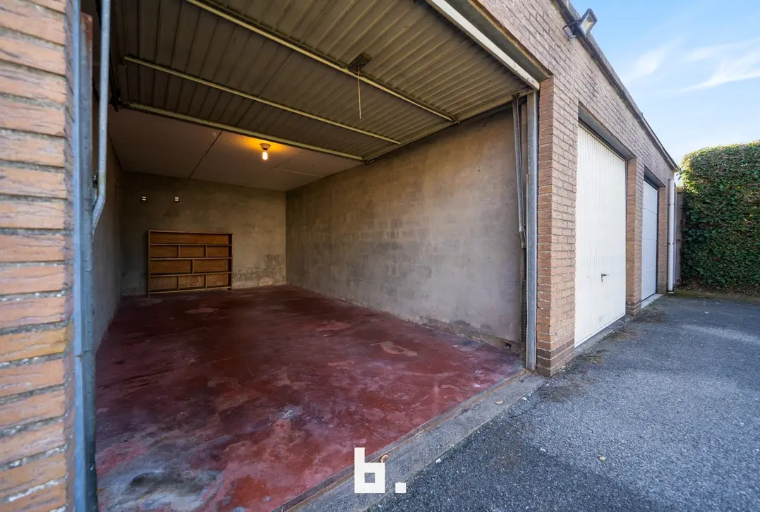 Verrassend ruim appartement op uitstekende ligging te Sint-Michiels - Sint-Michiels
