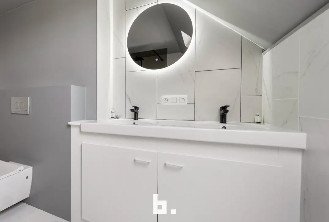 Knappe villa met praktijk in doodlopende straat - Torhout