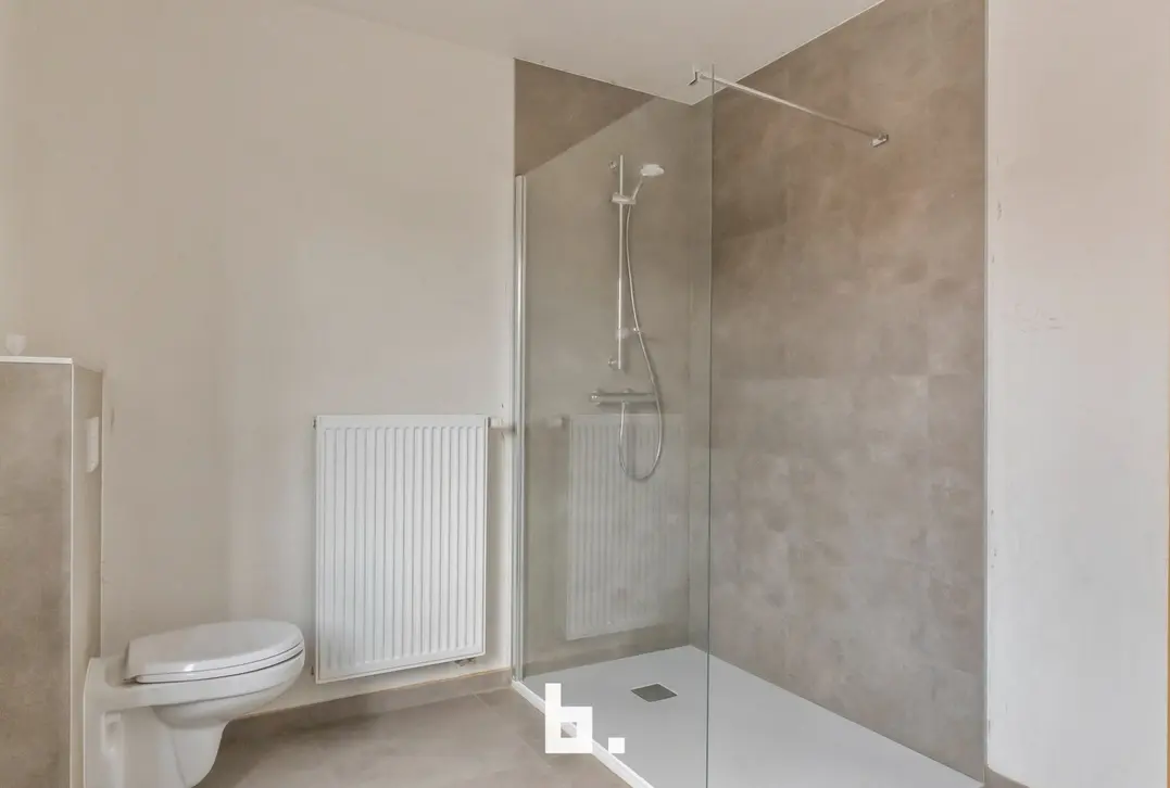 Ruime nieuwbouwwoning met zonnige tuin - Kortrijk