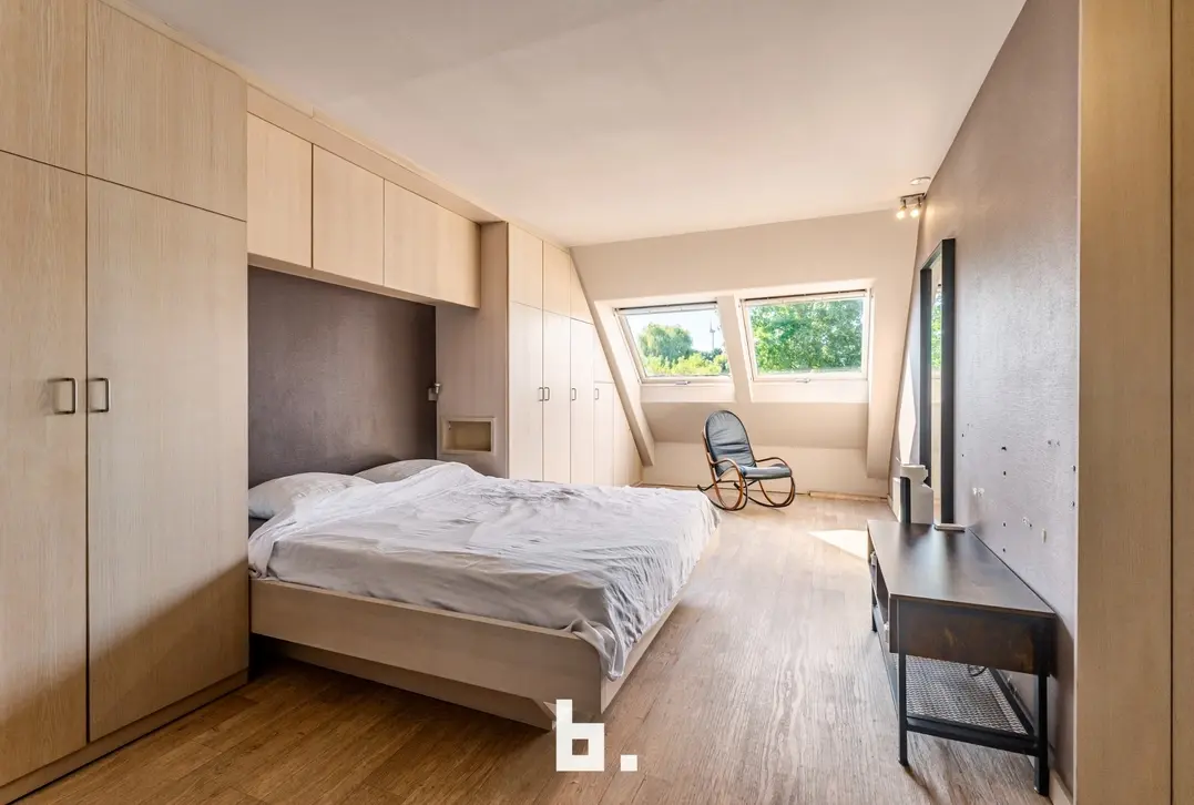 RIJWONING MET ZEER RUIME TUIN TE KOOP – HARELBEKE-STASEGEM - Harelbeke
