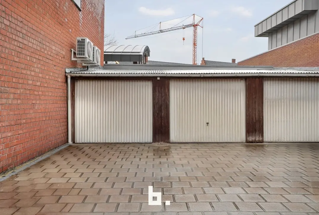 Ruim en verzorgd appartement met garage in hartje Tielt! - Tielt