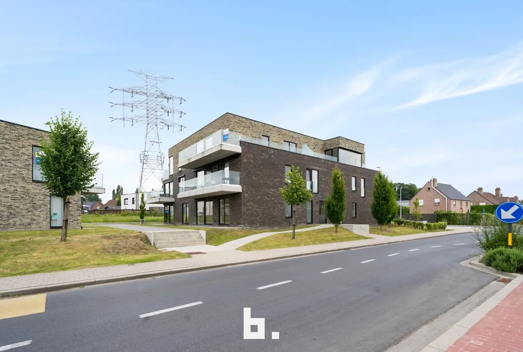Lichtrijk 1-slaapkamer appartement met groot zonnig terras - Beveren