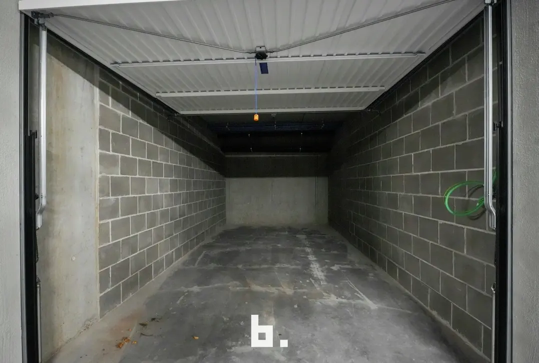 Volksplein 18B, 8500 Kortrijk - €444.852,64 - Instapklare nieuwbouwwoning met 5 slaapkamers, tuin, dakterras en garagebox in hartje Kortrijk!