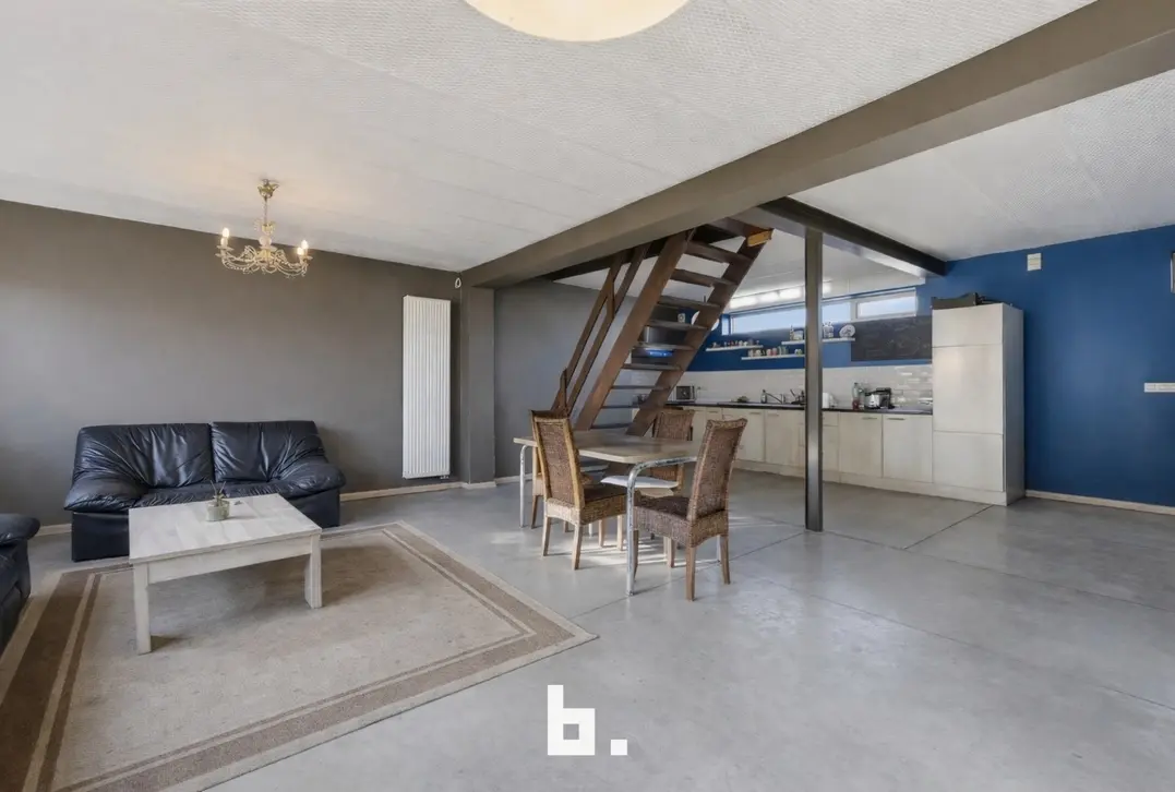 Energiezuinig duplexappartement met 3 slaapkamers en parking!-Waregem-€190.000