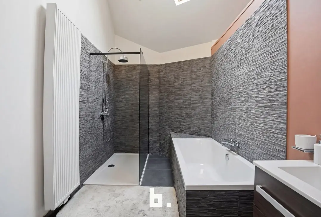 Instapklare woning met tuin! - Wervik - €240.000