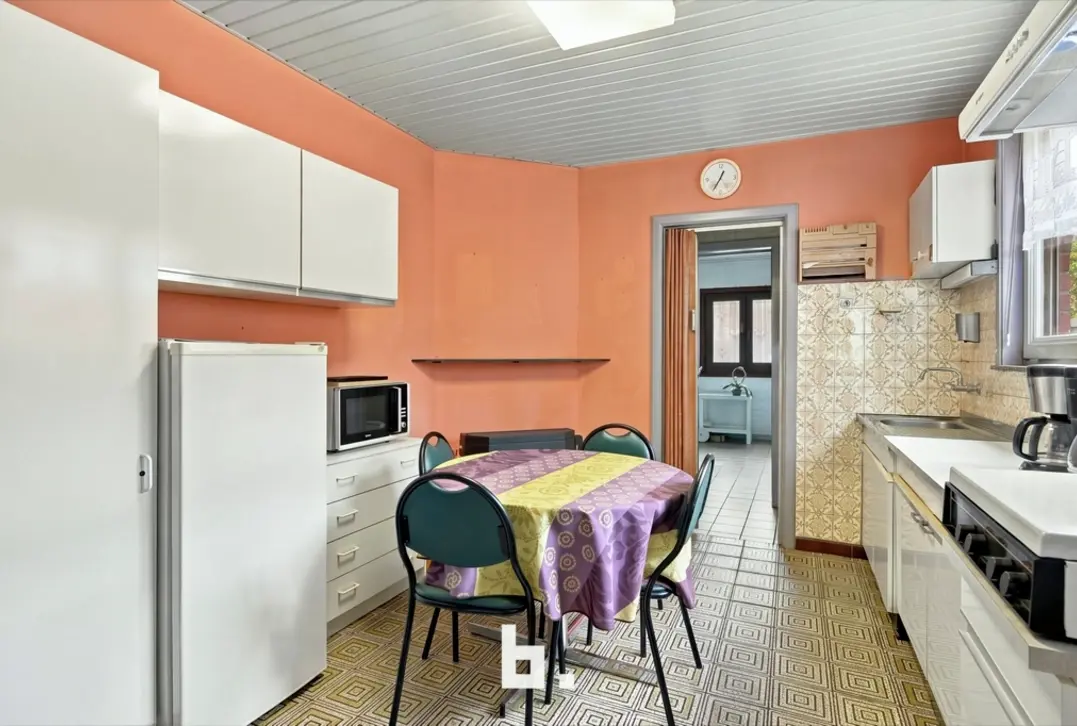 Woning met 3 slaapkamers, tuin en tal van mogelijkheden in Sint-Kruis - Sint-Kruis