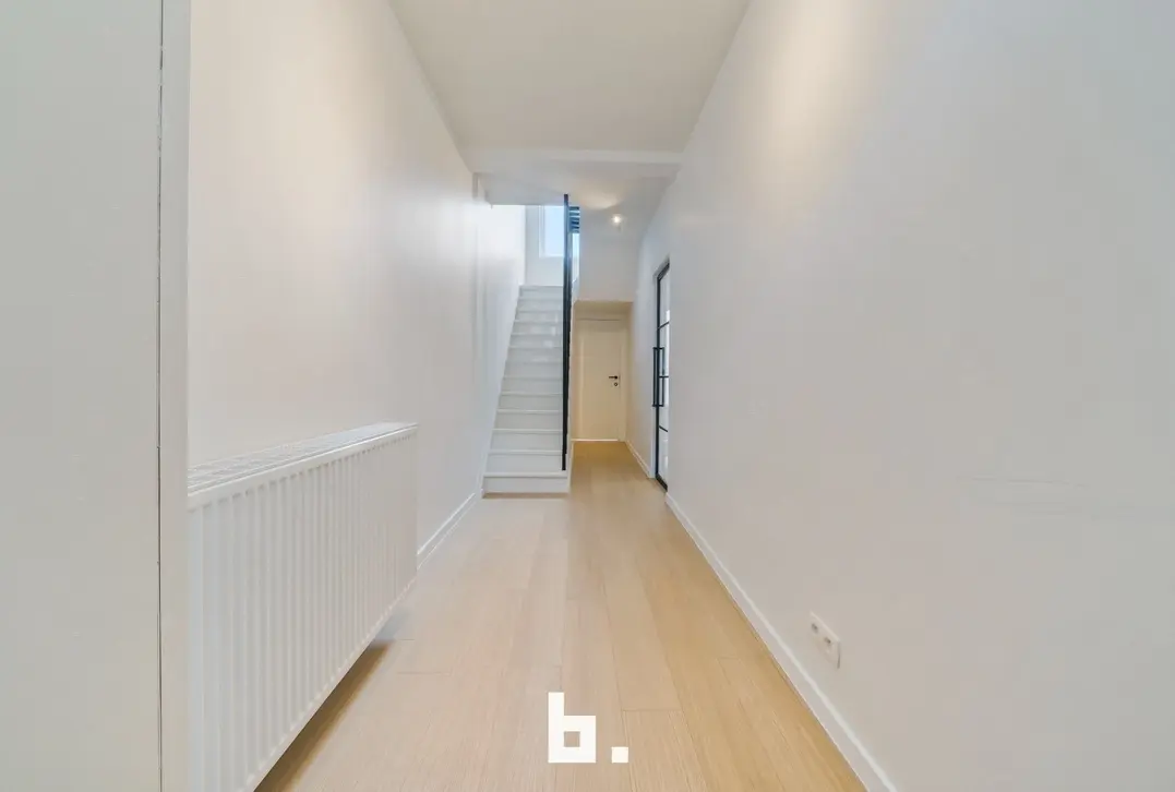 Stijlvol gerenoveerde woning met 4 slpks en een prachtige tuin in hartje Knokke-Heist - Knokke-Heist