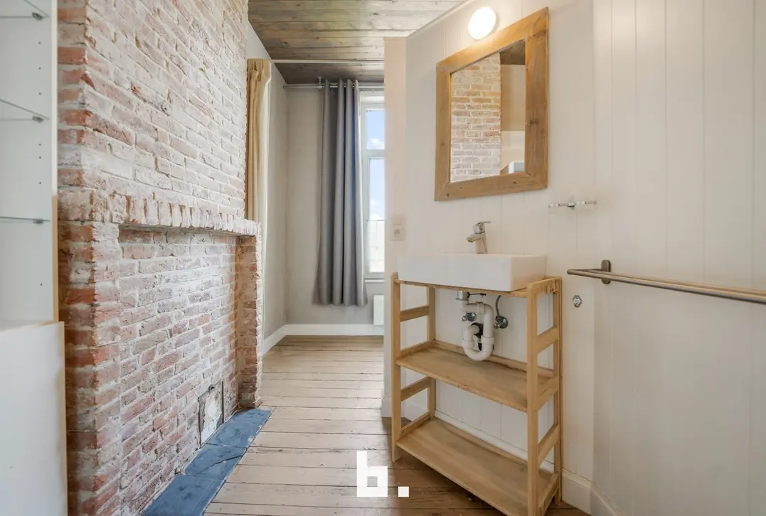 Prachtige, ruime instapklare woning gelegen aan de Brugse stadsrand. - Brugge