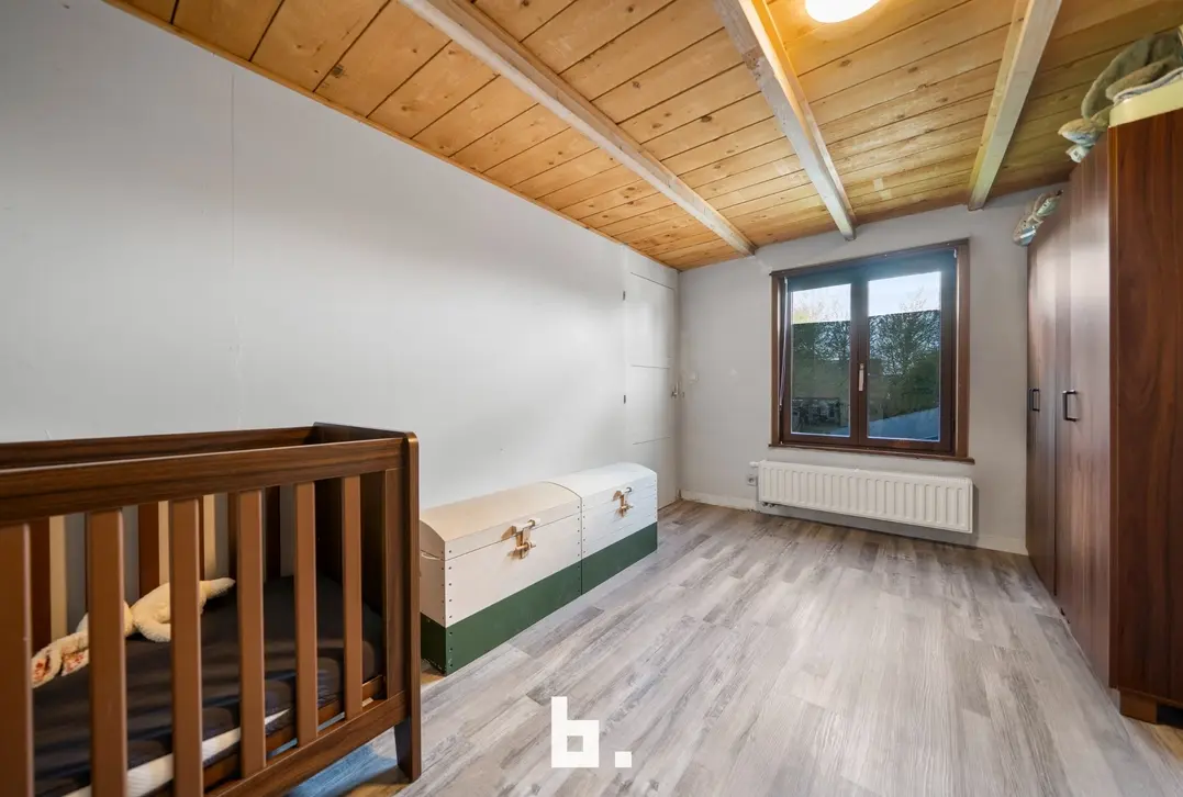 Ruime woning met groote tuin en garage te Hertsberge - Oostkamp