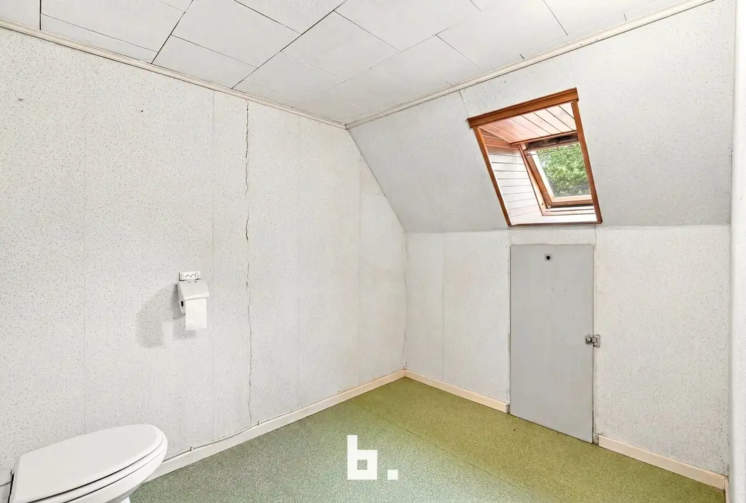 Ruime gezinswoning met 4 slaapkamers en zonnige tuin in hartje Zarren - Kortemark