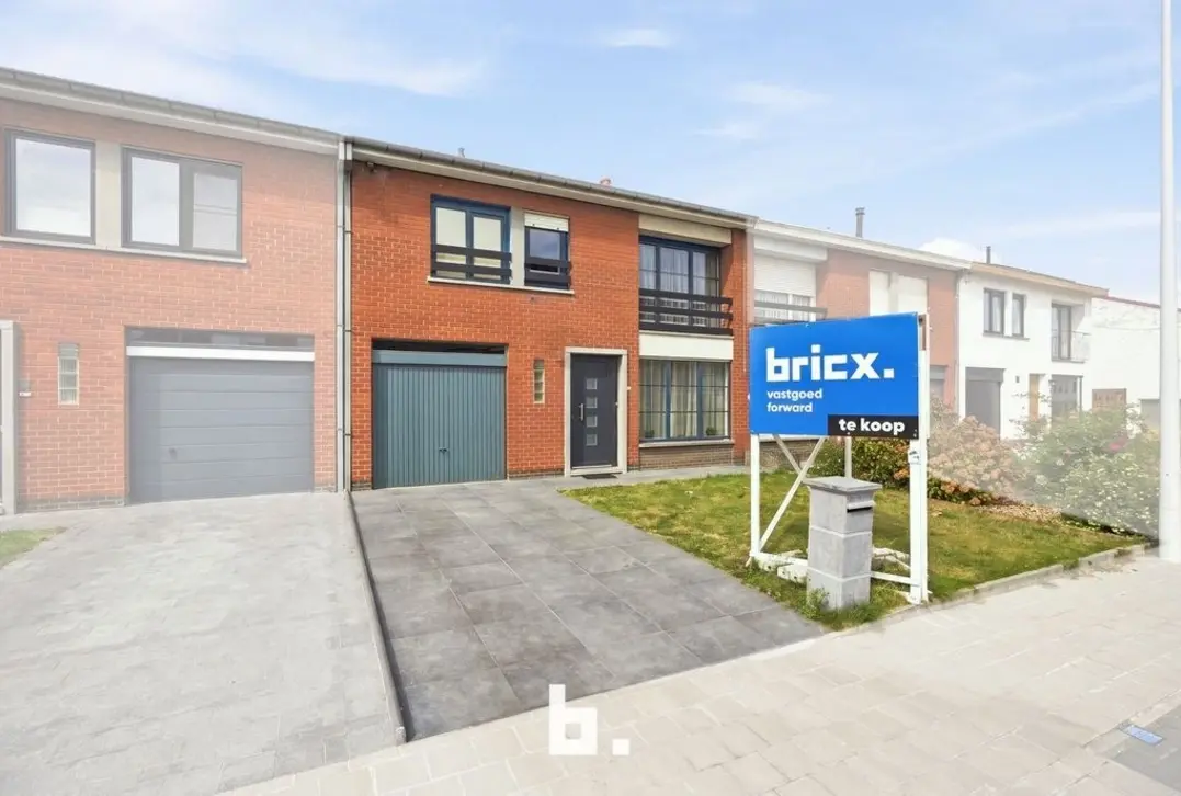 Gezinswoning met 4 slaapkamers, zonnige tuin en garage - Moorslede