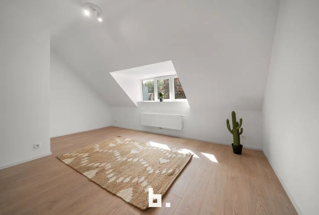 Instapklare woning met charmante tuin i - Brugge