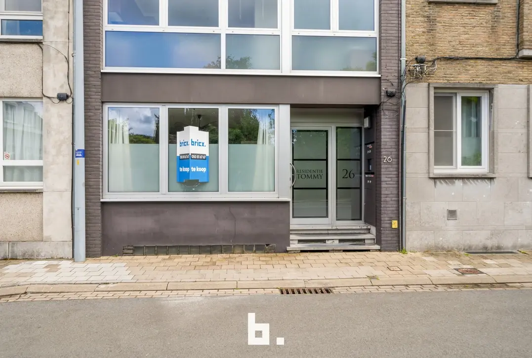 Gerenoveerd lichtrijk 1-slaapkamer appartement met terras - Brugge