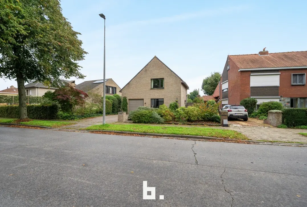 Verrassend ruime villa op uiterst gegeerde locatie in Sint-Andries - Sint-Andries
