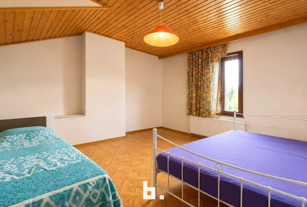 Woning 4 slaapkamers met zonnige ruilme tuin - Oostende