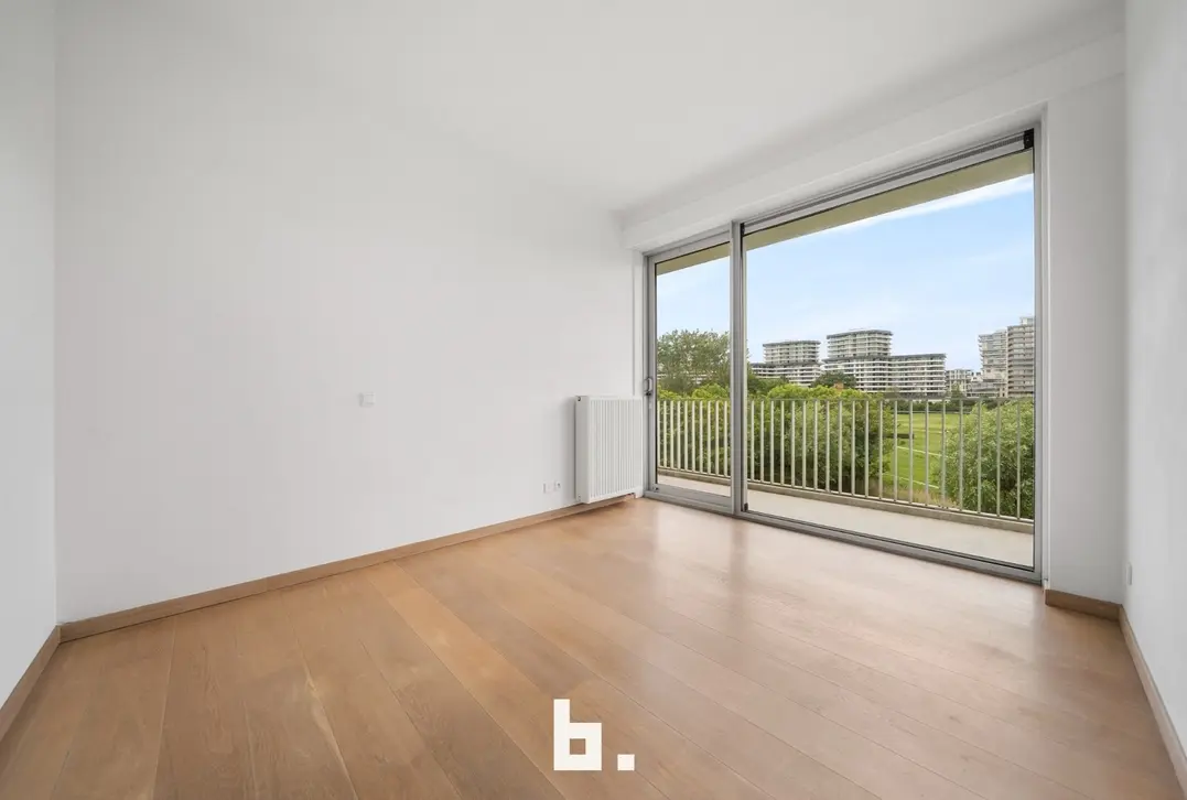 Exclusief appartement met frontaal golfzicht in Oostende - Oostende