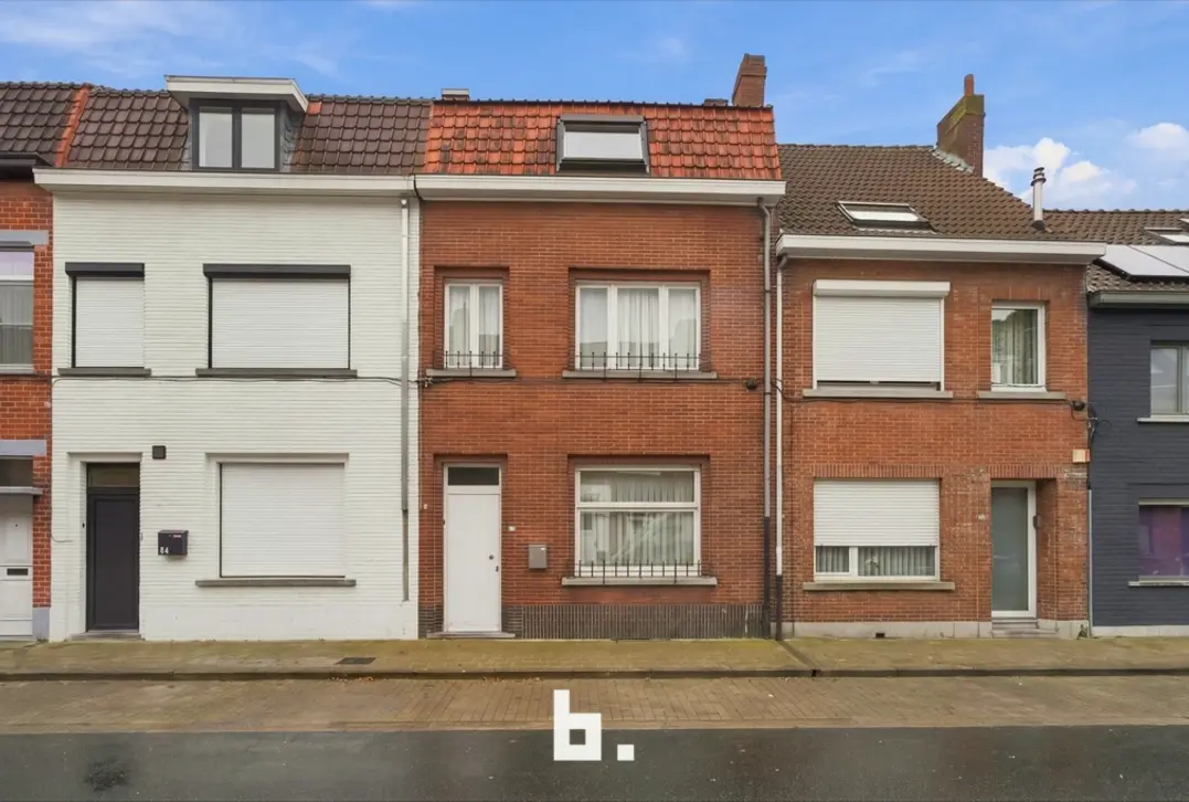 Woning met 3 slaapkamers, tuin en tal van mogelijkheden in Sint-Kruis - Sint-Kruis