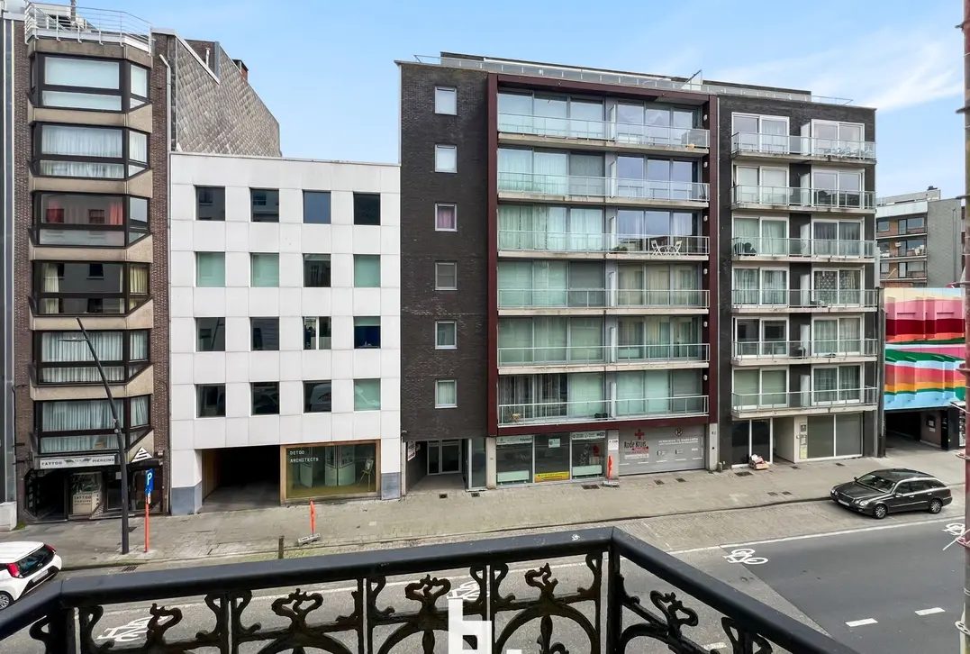 Handelspand met woonst te Oostende - Oostende