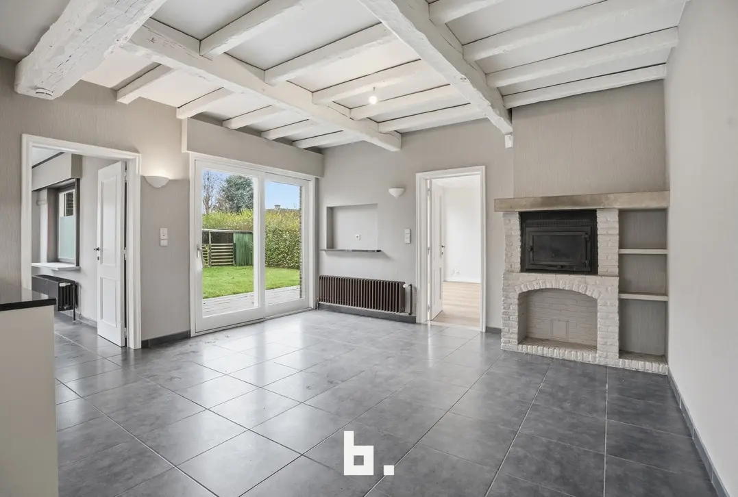 Villa met Loods in Sint-Eloois-Vijve - Waregem