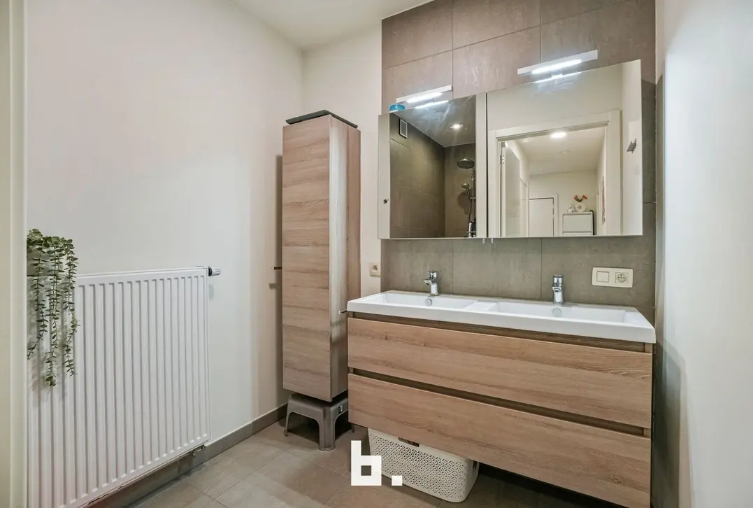 Instapklaar modern appartement in Roeselare - Roeselare
