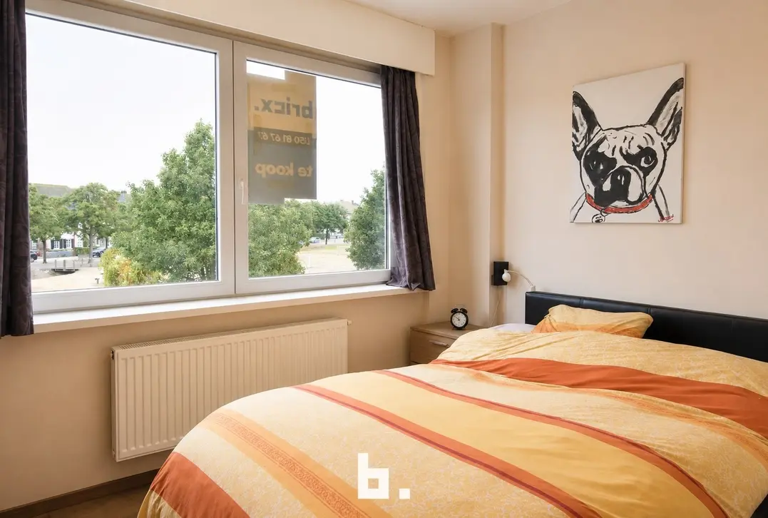 Te renoveren appartement met 2 slaapkamers, terras en zicht op het groen - Oostende