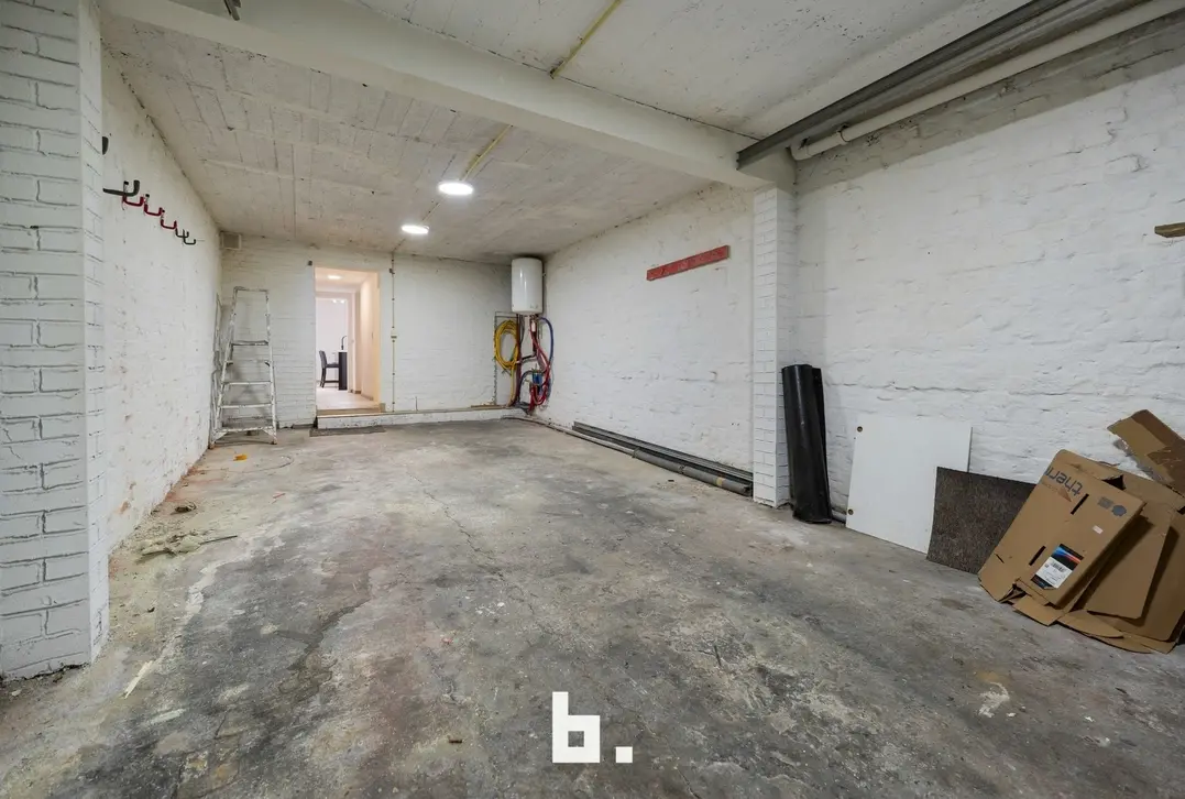 Gerenoveerde gezinswoning / kangoeroewoning met 5 kamers in Kuurne - Kuurne