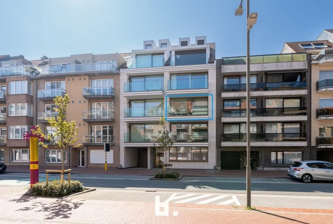 Uniek nieuwbouwappartement met 2 slpks en terras gelegen op een fantastische ligging te Knokke  - Knokke-Heist