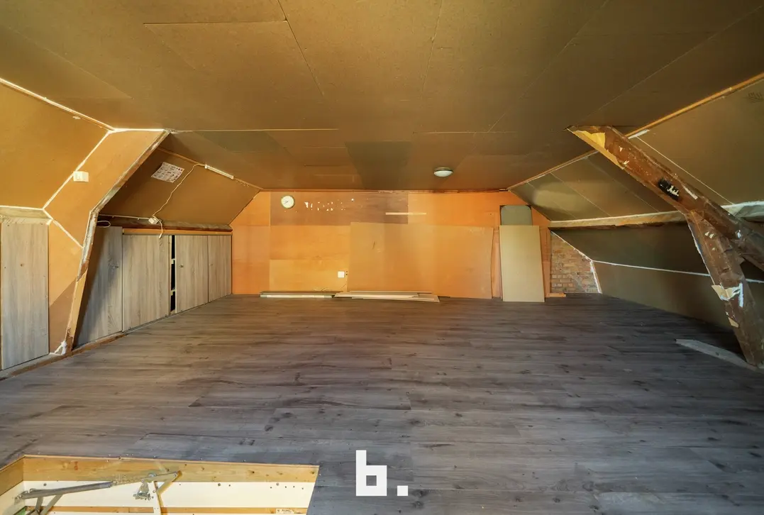 Woning met 3 slaapkamers, tuin en garage op zeer gegeerde ligging. - Sint-Andries