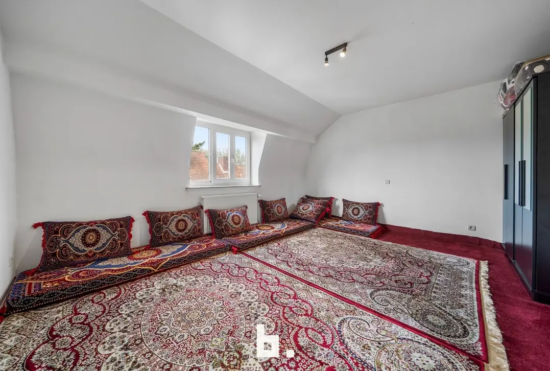 Volledig gerenoveerd 2 slpk duplex appartement op topligging te centrum Brugge  - Brugge