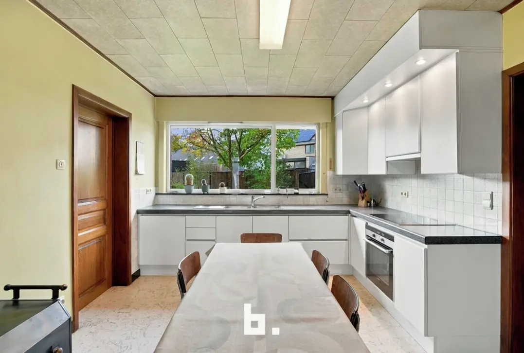 Ruime open bebouwing met 4 slaapkamers op 823 m² in het gegeerde Bosmolens! - Izegem