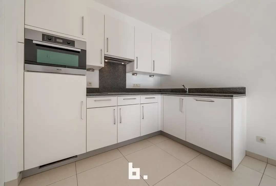 Instapklaar en zonnig appartement op toplocatie nabij zee - Oostende