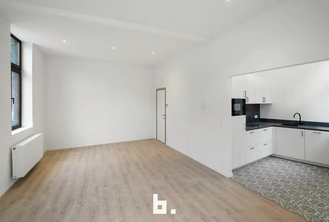 Vernieuwd 1-slaapkamer appartement met koer - Brugge