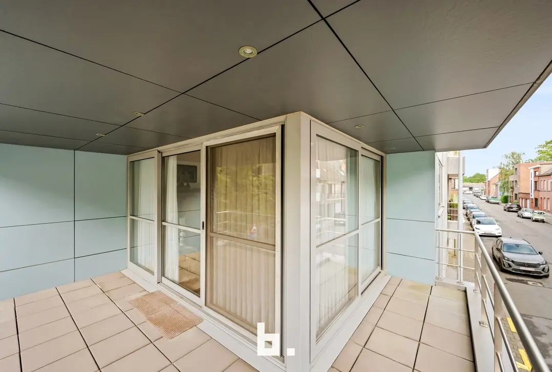 Instapklaar appartement met 2 slaapkamers op toplocatie in het centrum van Izegem - Izegem