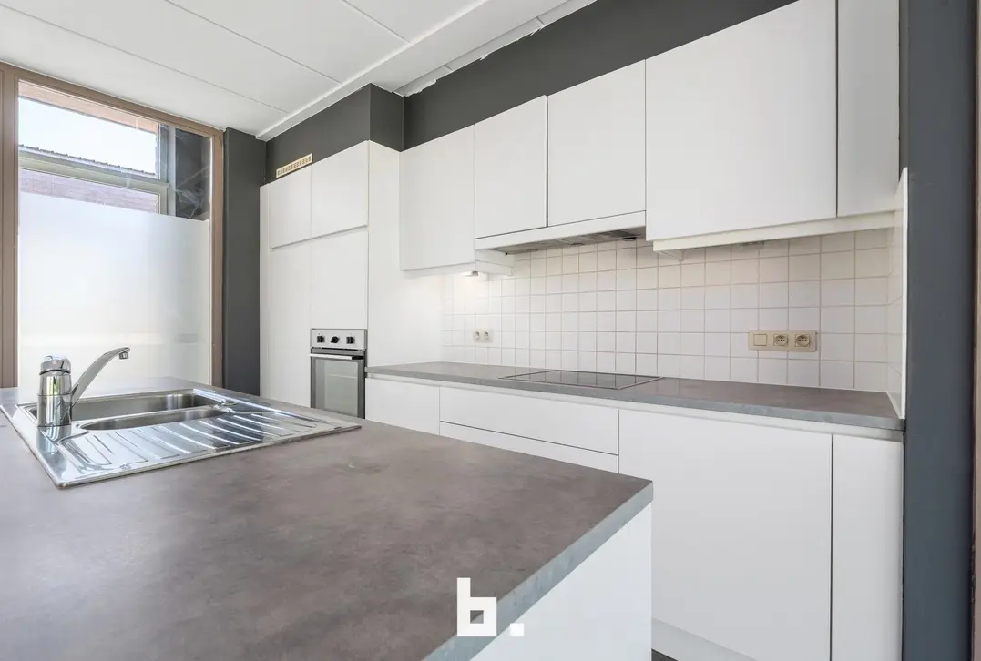 Instapklare gezinswoning met 3 slaapkamers, zonnige tuintje en autostaanplaats te Vleteren - Vleteren