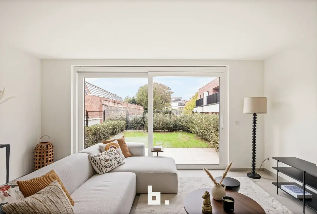 Volksplein 18B, 8500 Kortrijk - €444.852,64 - Instapklare nieuwbouwwoning met 5 slaapkamers, tuin, dakterras en garagebox in hartje Kortrijk!