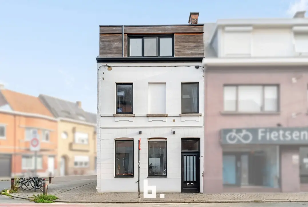Instapklare starterswoning nabij het centrum van Heule - Kortrijksestraat 353, 8501 Kortrijk - €245.000