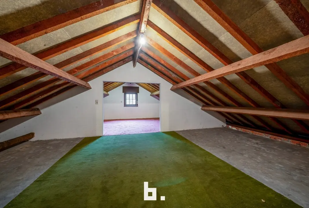 Rustige gelegen te renoveren open bebouwing op topligging - Sint-Andries